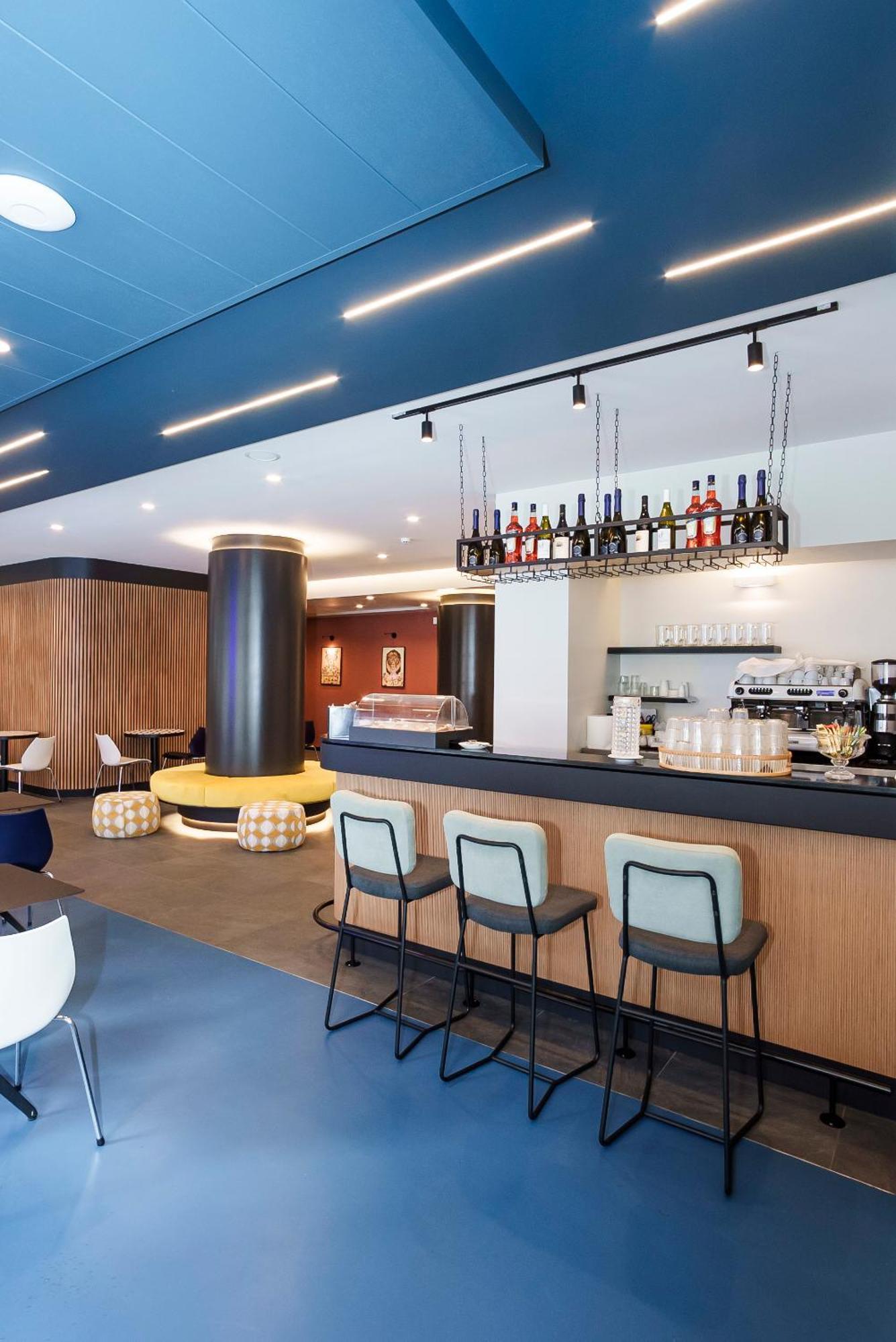 Aparthotel Colombo Roma Екстериор снимка