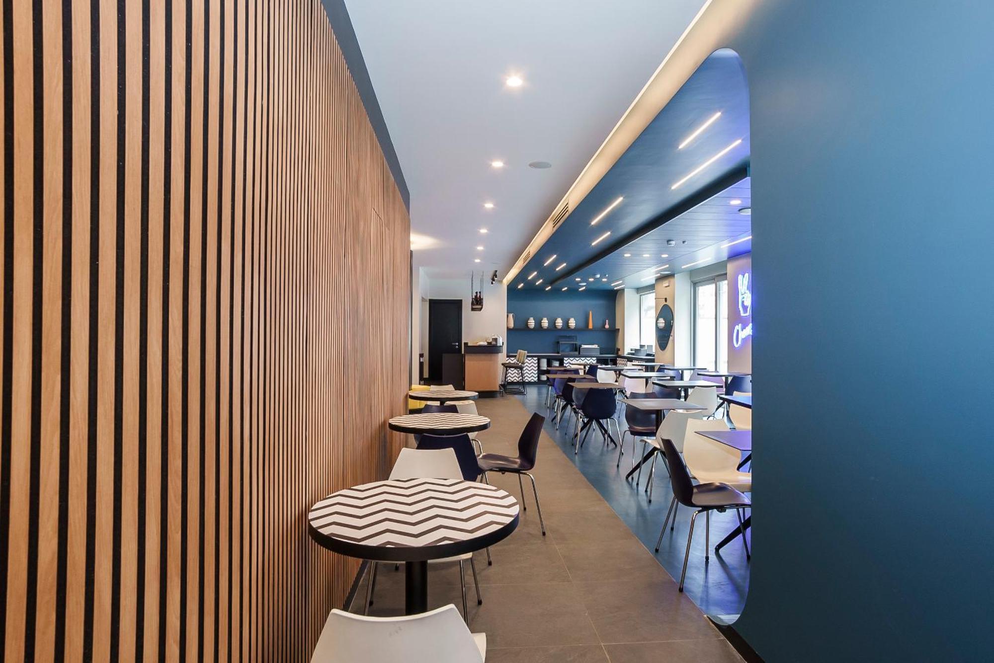 Aparthotel Colombo Roma Екстериор снимка