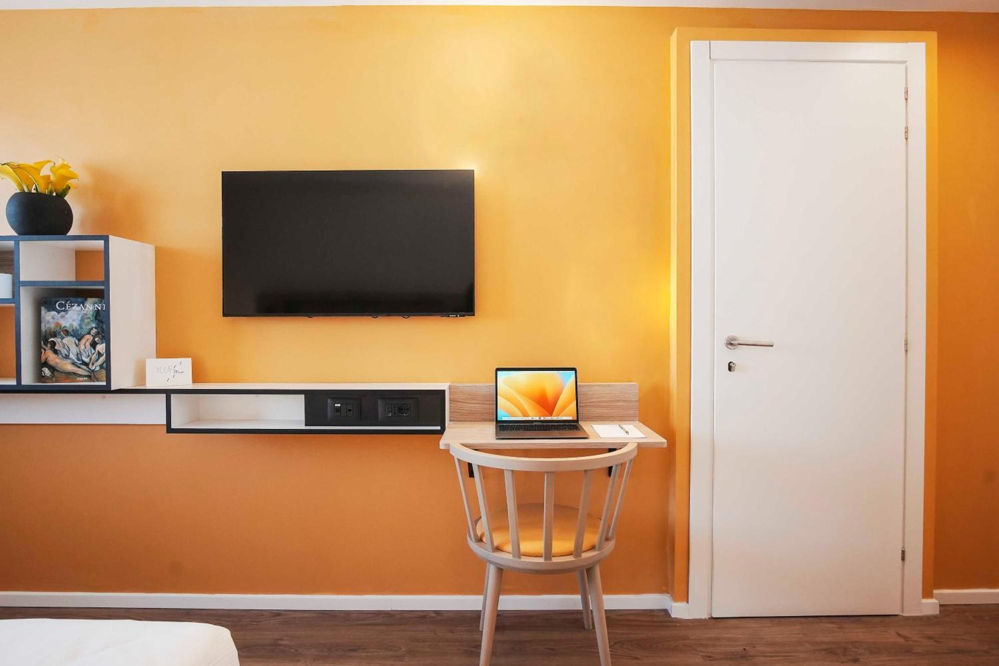 Aparthotel Colombo Roma Екстериор снимка
