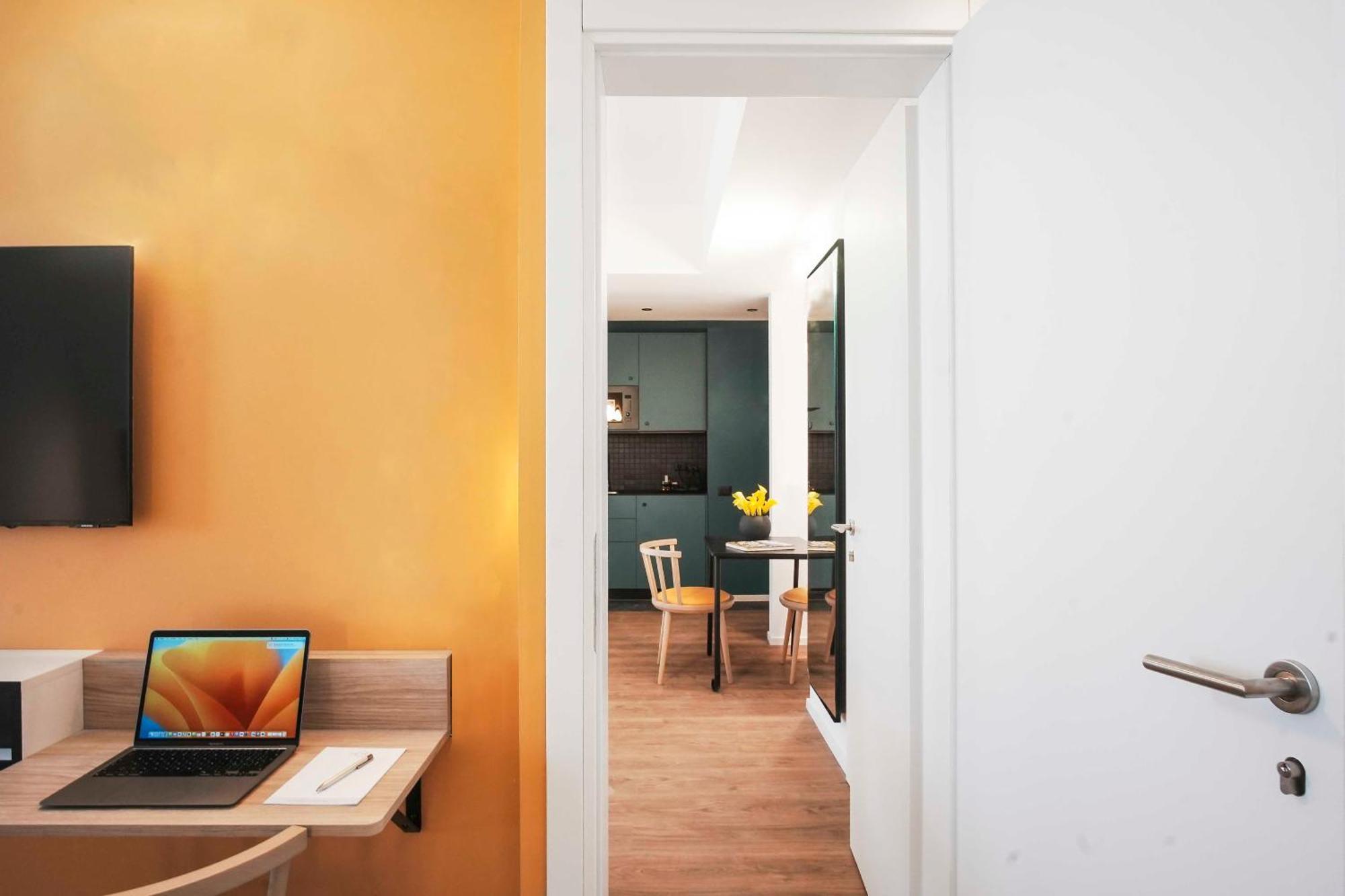 Aparthotel Colombo Roma Екстериор снимка