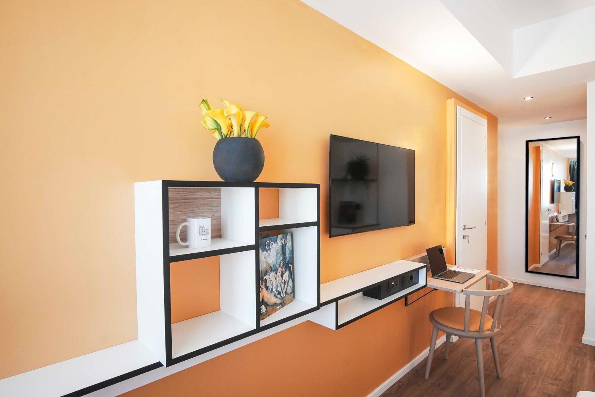 Aparthotel Colombo Roma Екстериор снимка
